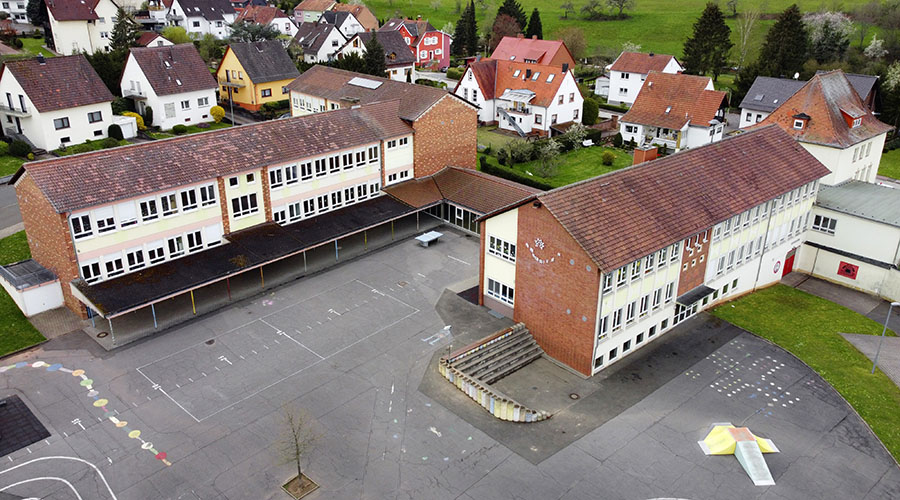 Grundschule Brücken/Pfalz von oben