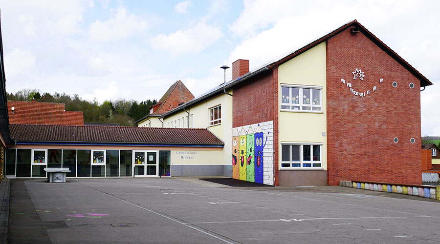 Grundschule Brücken/Pfalz Eingangsbereich